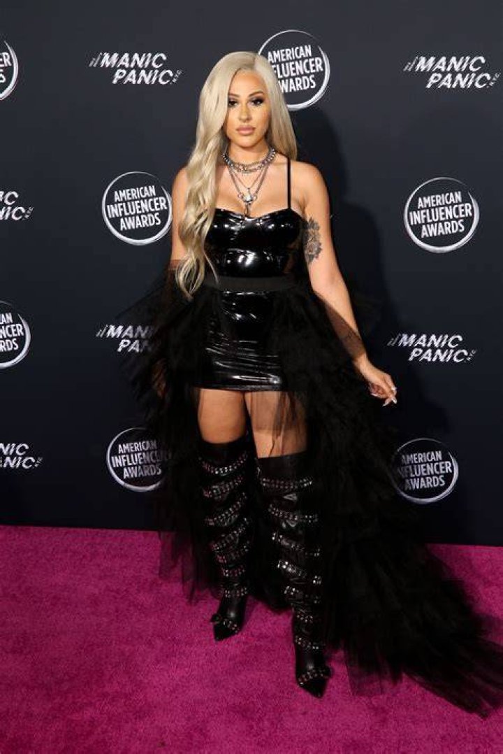 69 American Influencer Awards 2019 &bull; CelebMafia
