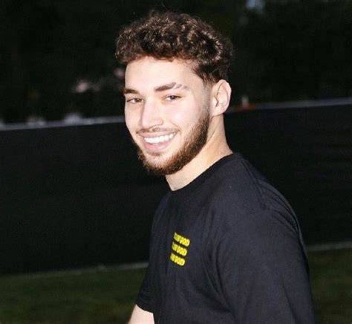 Adin Ross Age, Wiki, Height, Wife, Girlfriend, Family, Biography, Net