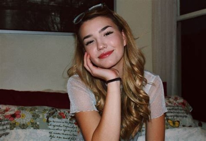 Ali Skovbye Height, Weight, Age, Body Statistics Healthy Celeb