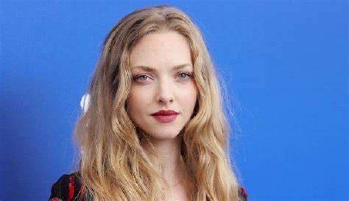 Amanda Seyfried Wiki, Bio, Age, Net Worth, and Other Facts Facts Five