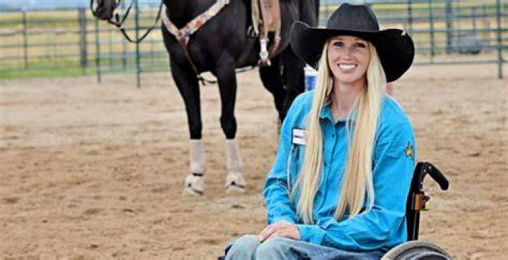 Amberley Snyder Bio, Wiki, Patrimonio, Dating, Boyfriend, Age, Height Biograf&iacute;a, Patrimonio