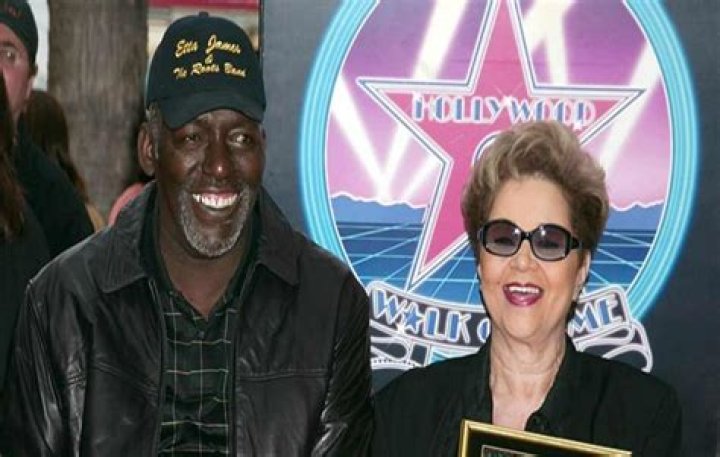 Artis Mills age, net worth, wiki, family, biography and latest updates