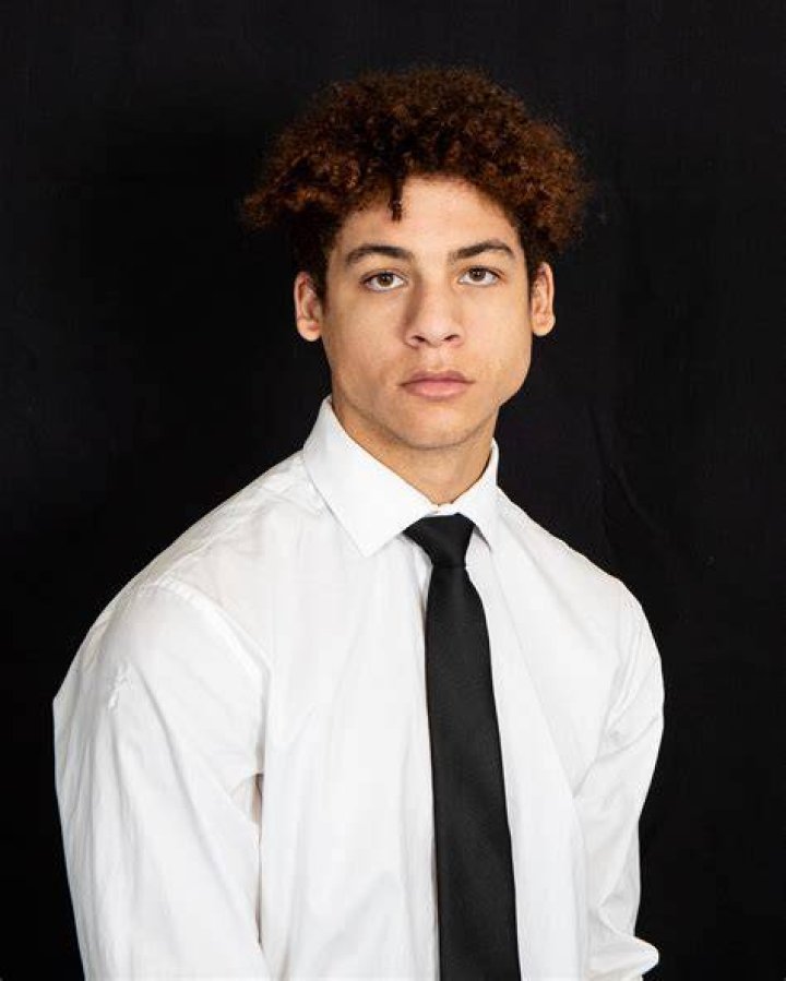 Athlete Stars Noah and Nelson Neumann on Family, Community Service,
