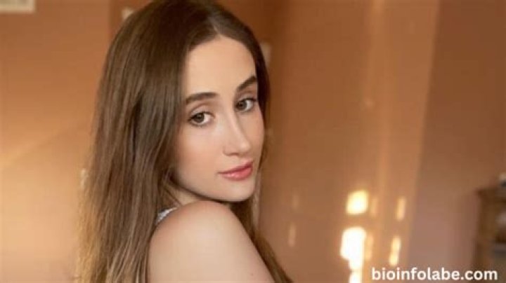 Bronwin Aurora Wiki, Bio, Age, Height, Family, Career, Social Media, Boyfriend, Net Worth