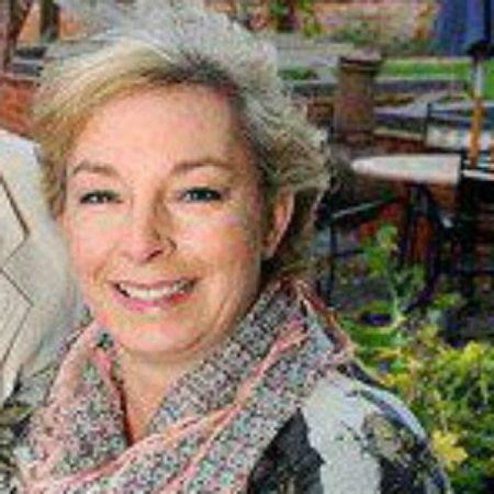 Cathryn Sealey Bio, Net Worth 2023, Age