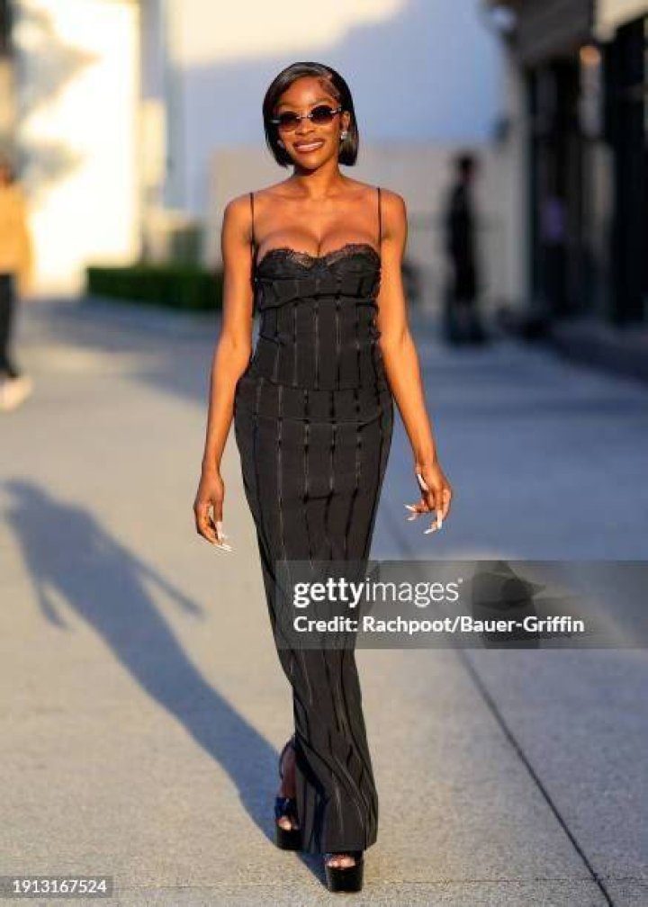 Chelsea Lazkani Arriving at the &lsquo;Selling Sunset&rsquo; offices in West