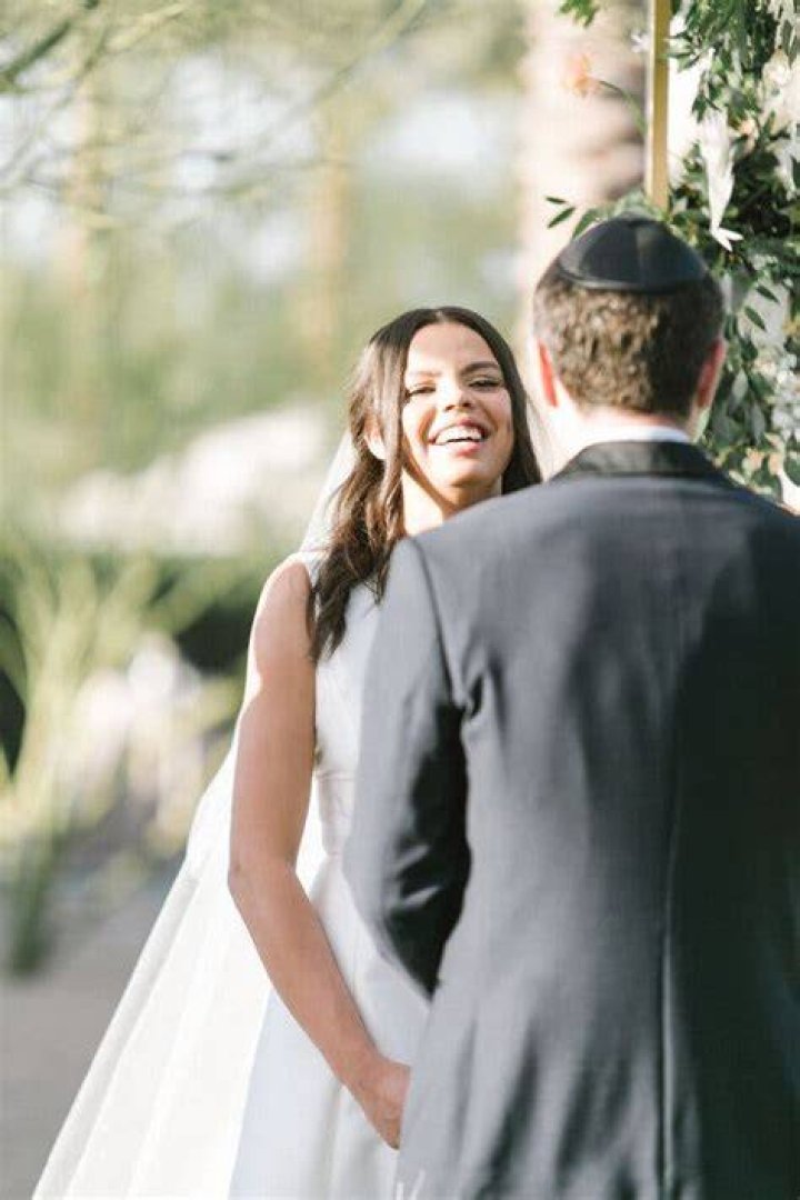 Christiana Barkley Marries a Man Who Isn't a Sports Fan The New York