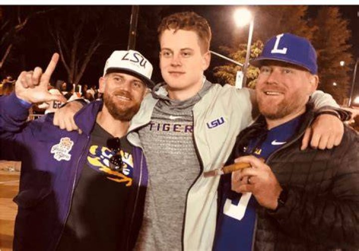 Dan Burrow siblings Meet Jamie Burrow and Joe Burrow Daily Popp