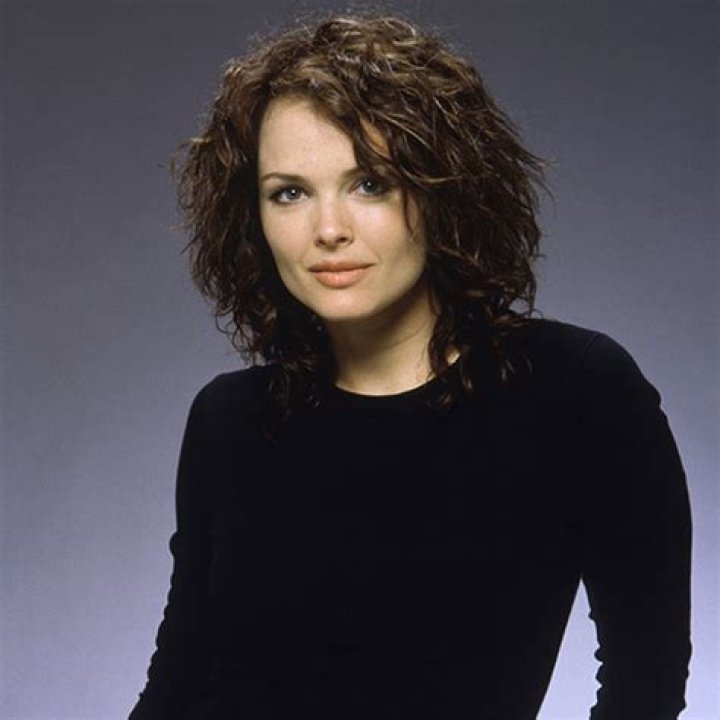 Dina Meyer Has Any Thoughts On Getting Married Or Too Busy With Career
