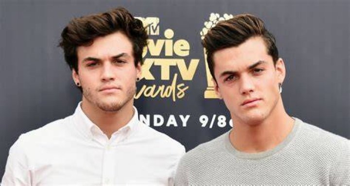 Dolan Twins Announce Temporary YouTube Hiatus, Citing Creative Block