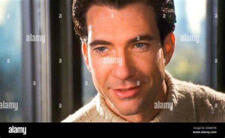 Dylan Mcdermott Miracle On 34th Street