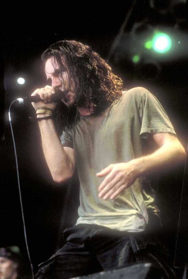 Eddie Vedder American musician and singersongwriter World Stars