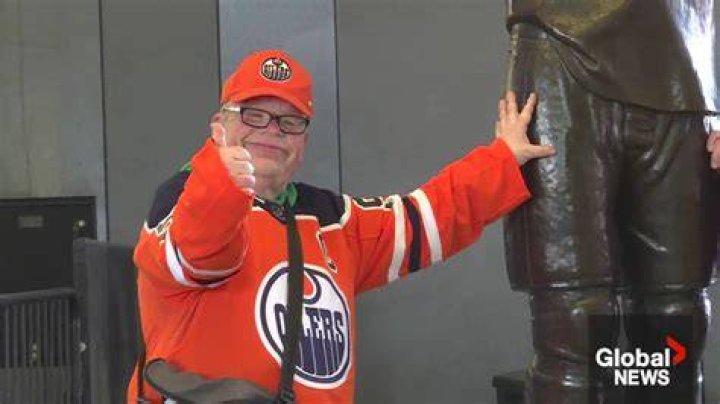 Edmonton Oilers wish granted for 'superstar' volunteer Doug Edey