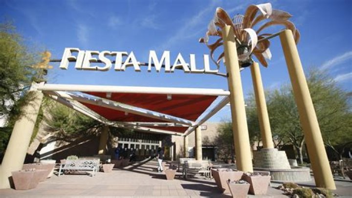 Fiesta Mall is closing 'I&rsquo;m sad about that'