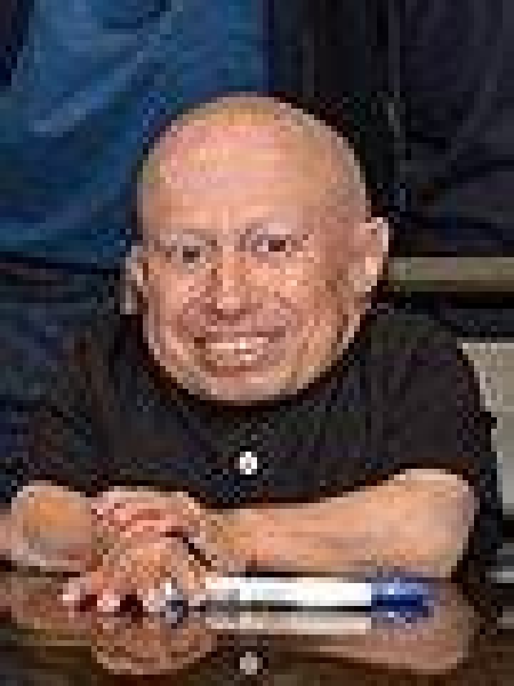 FileVerne Troyer (2009).jpg Wikimedia Commons