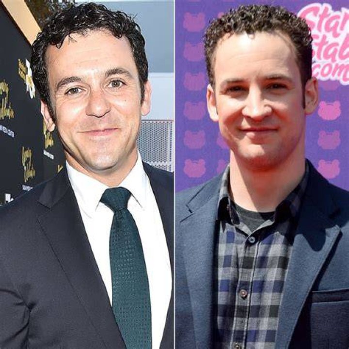Fred & Ben Savage from Famous Celebrity Brothers E! News