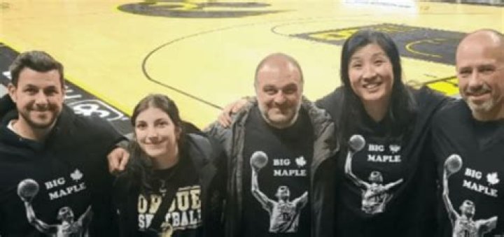 Glen Edey Wiki, Biography, Family, Girlfriend, Net Worth(2024)