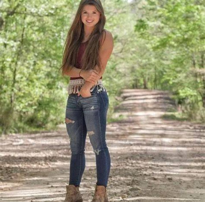 Hannah Barron Age, Height, Boyfriend, Networth, Birthday, Biography BIOGRAPHEY