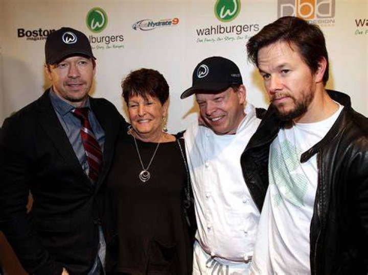 How Many Wahlberg Brothers Are There