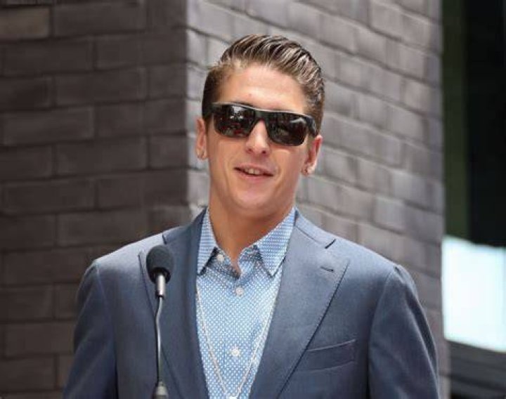 Hunter Fieri Bio, Age, Height, Wife, Net Worth, and Career