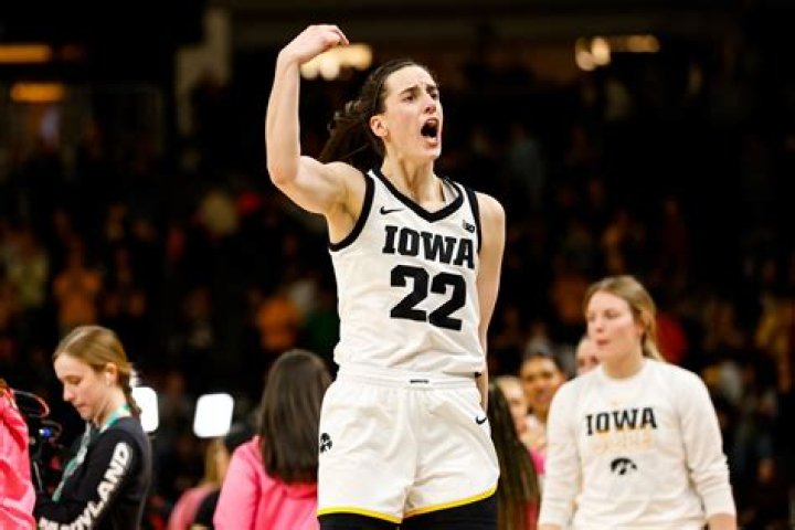 Iowa women’s basketball’s Caitlin Clark, Lisa Bluder advocate for