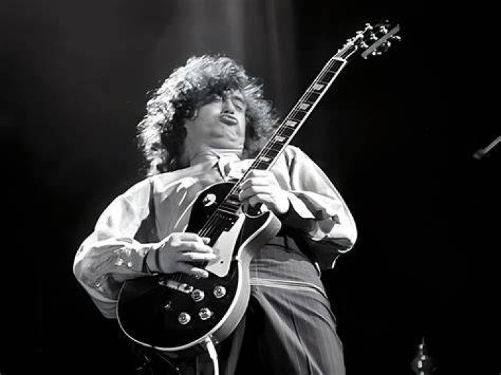 Jimmy Page (Guitarist) Wiki, Bio, Age, Height, Weight, Measurements