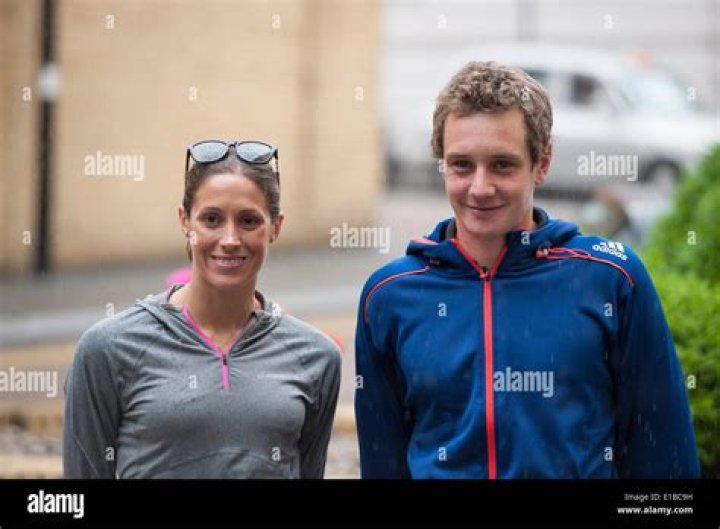 Jonny Brownlee Girlfriend Britain's Alistair Brownlee (R) runs ahead