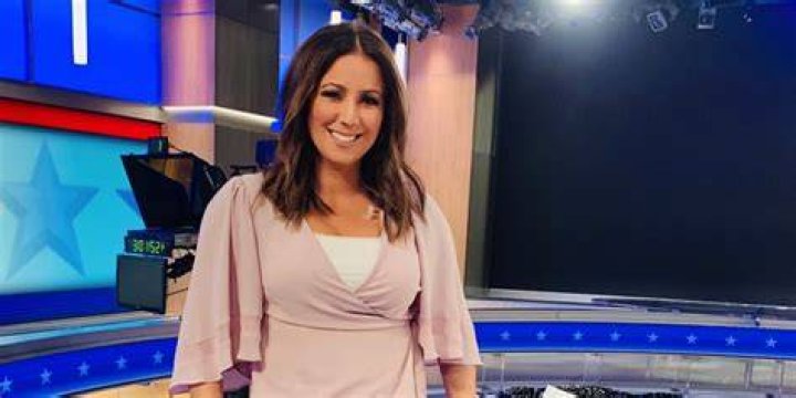 Julie Banderas Ethnicity, Wiki, Wikipedia, Legs, Measurements, Salary