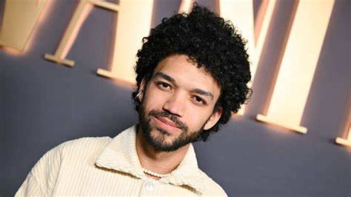 Justice Smith Parent Details From Father To Dating Status Explained!