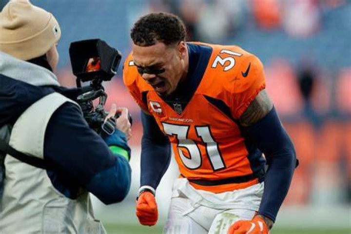 Justin Simmons receives Denver Broncos' franchise tag for 2nd straight year