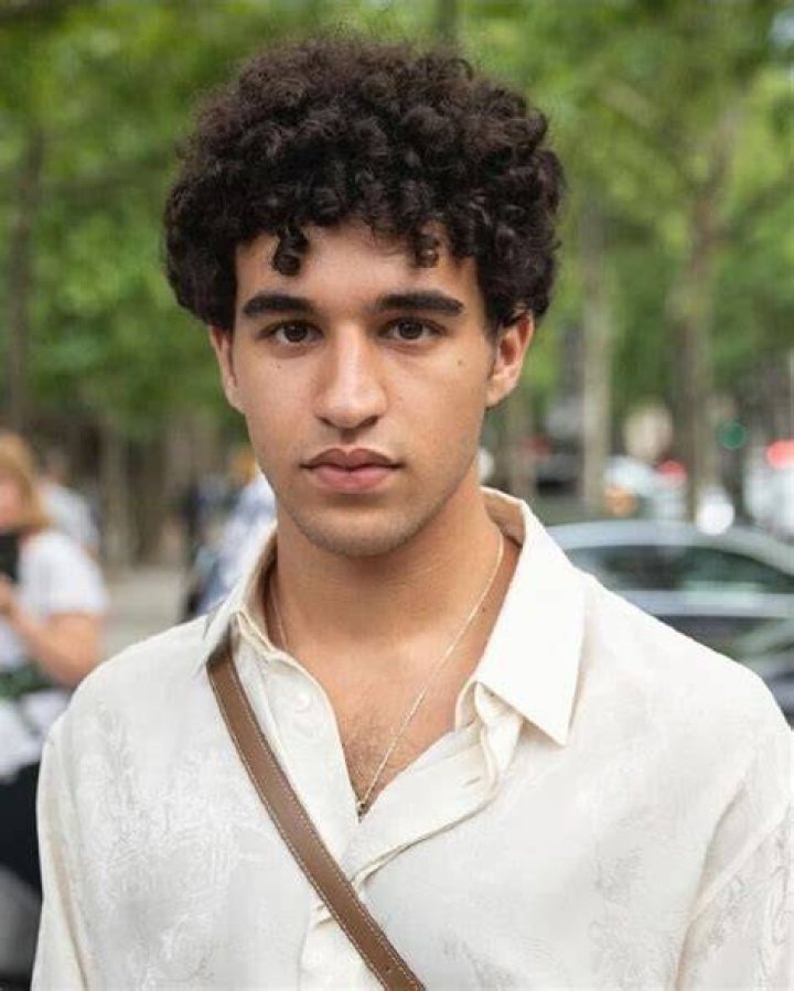 Khalil Ben Gharbia Wiki, Age, Net Worth, Movie and TV Girlfriend