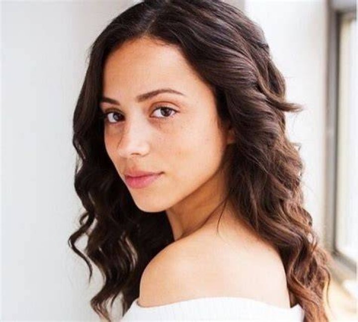 Kiana Madeira Bio, Age, Net Worth, Height, In Relation, Nationality