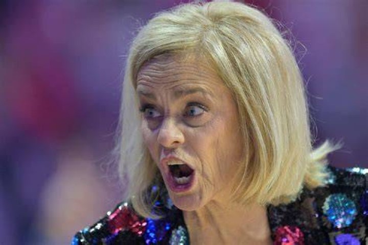 Kim Mulkey reveals LSU's plan to limit Iowa superstar Caitlin Clark in
