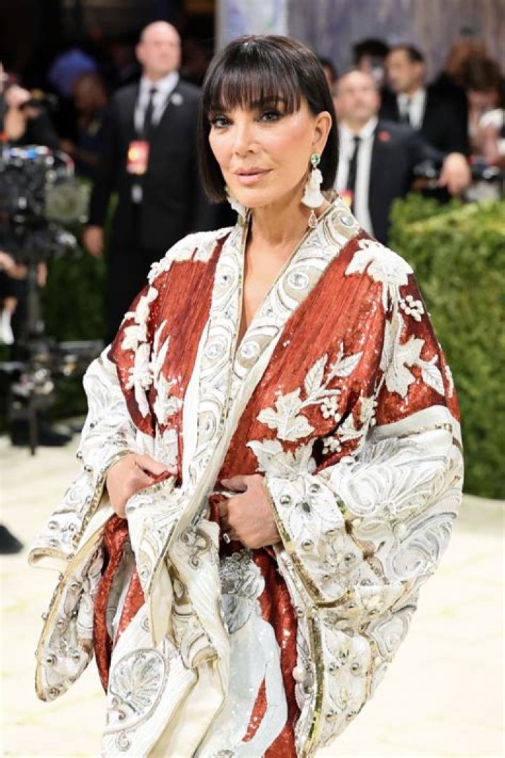 Kris Jenner Met Gala Jewelry and Accessories 2015 POPSUGAR Fashion