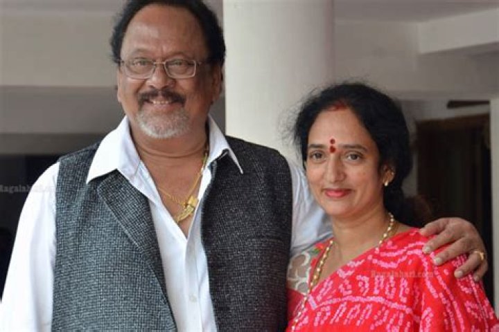 Krishnam Raju Wife Shyamala Devi About Prabhas Marriage