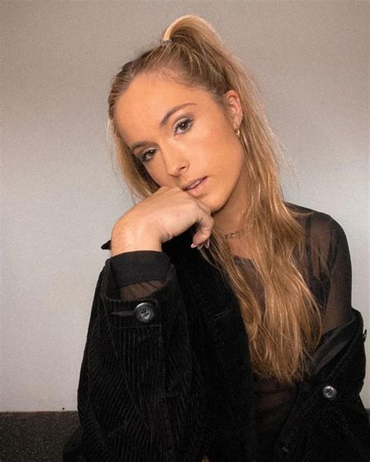 Kristie Sita Biography, Wiki, Age, Height, Net Worth, Boyfriend