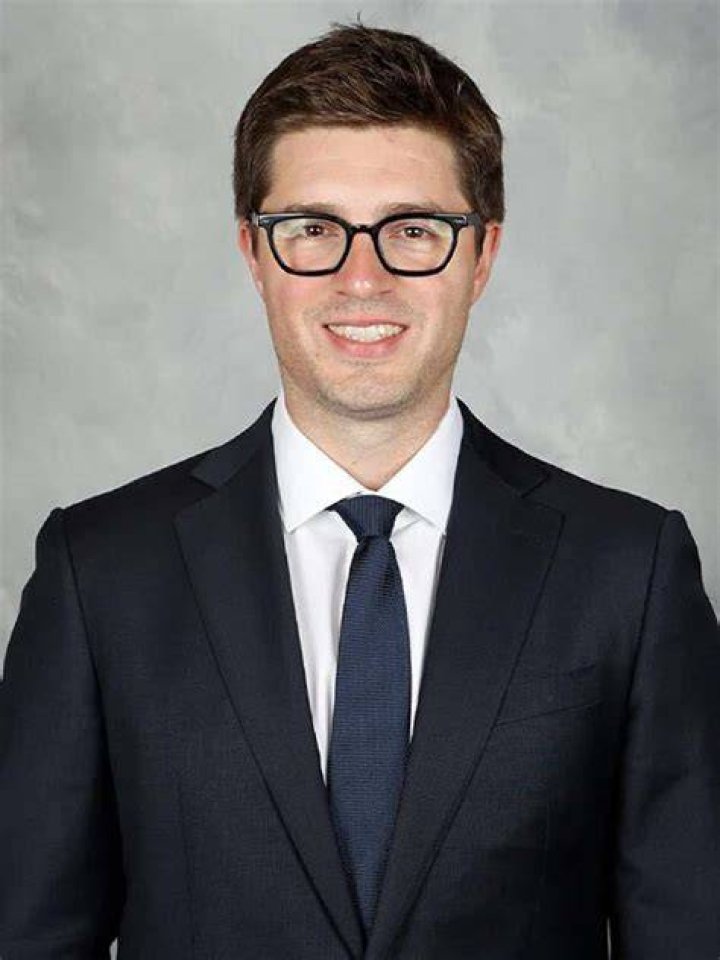 Kyle Dubas Net worth, Wife, Age Son, Wiki, Annual salary, Family, Birthday