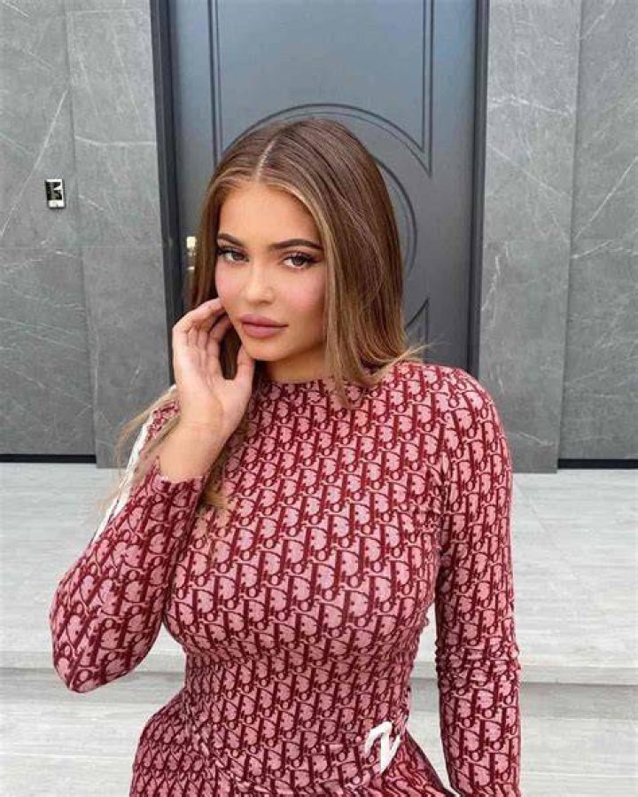 Kylie Jenner Biodata, Profil, Fakta, Umur, Agama, Pacar, Quotes