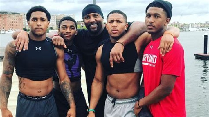 Lewis brothers Rayshad and Rahsaan, sons of Pro Football Hall of Fame