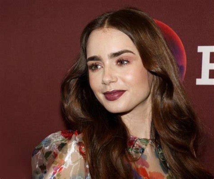 Lily Collins&rsquo; Height, Weight, Dating History, Body Measurements, Net