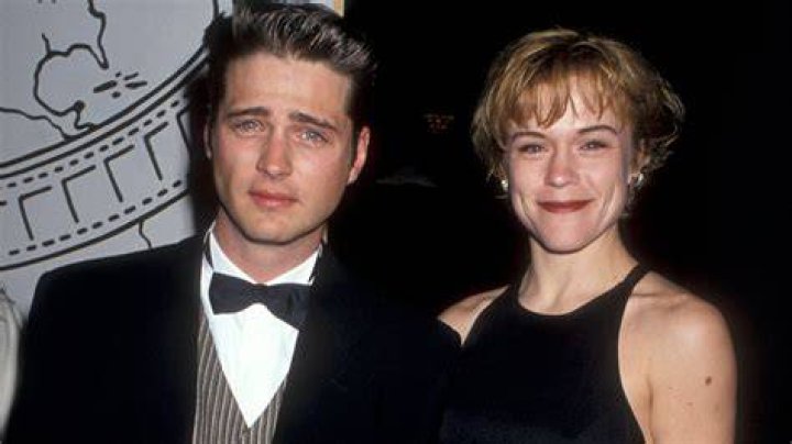 &lsquo;Beverly Hills 90210&rsquo; Revival Christine Elise Cast &mdash; Emily Valentine