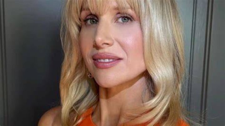 Lucy Punch Affair, Rationship, Patchup, who's dated who, Networth