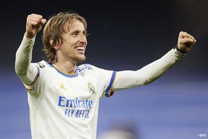 Luka Modric (Midfielder) Biography SportsUnfold