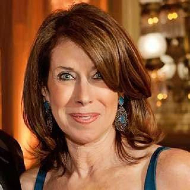 Lynn Greenfield Net Worth & Daughter [2023 Update] Players Bio