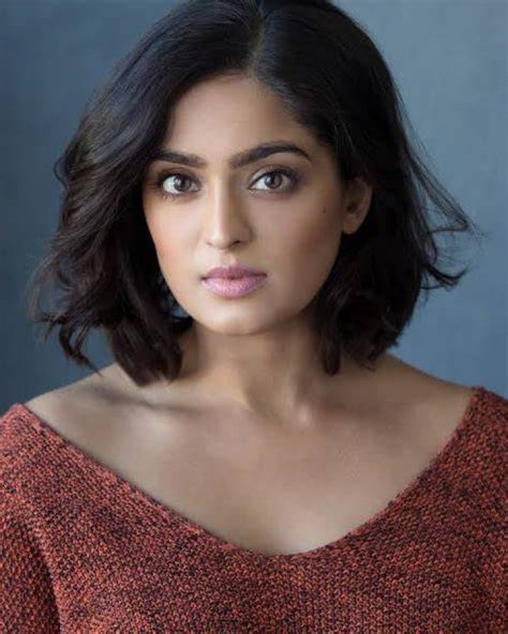 Mandeep Dhillon Bio, Age, Height, Net Worth & Married