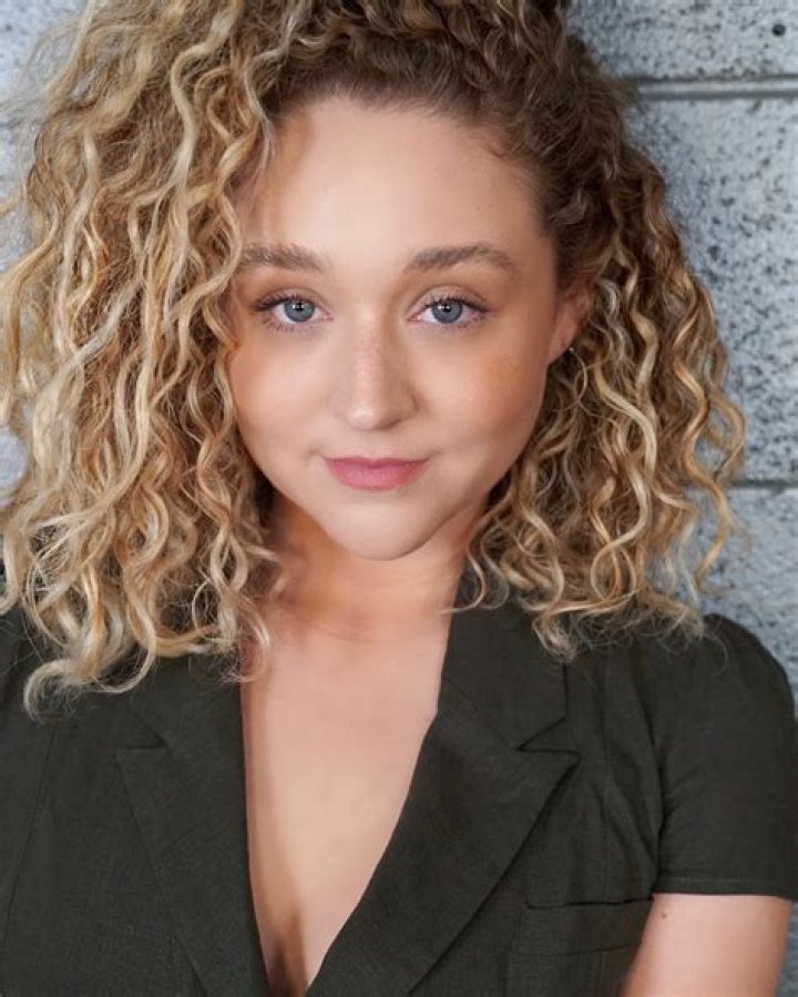 Mecca White The Daughter Of Persia White