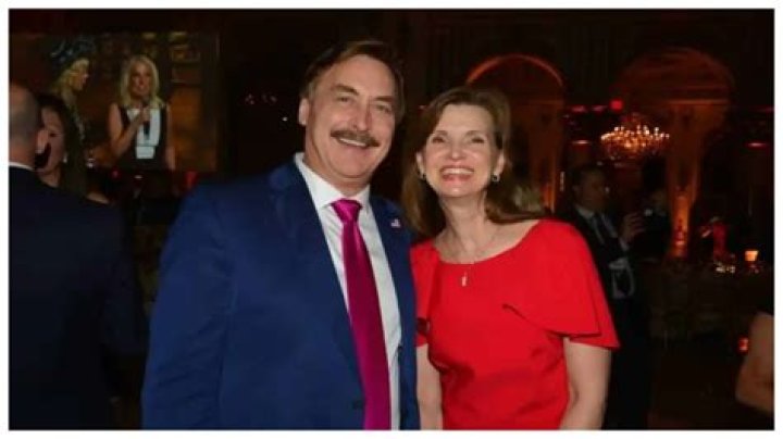 Mike Lindell Wife Karen Dickey Wab2gdvb9gzhmm / See what karen dickey