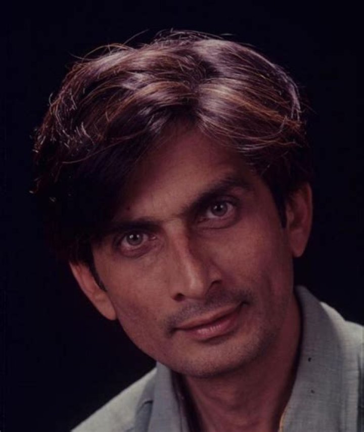 Mohan Gokhale Pel&iacute;culas, biograf&iacute;a y listas en MUBI