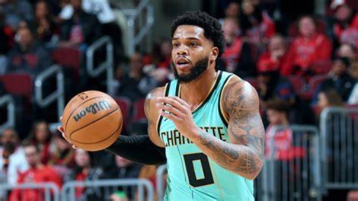 NBA Miles Bridges returning to after signing qualifying offer