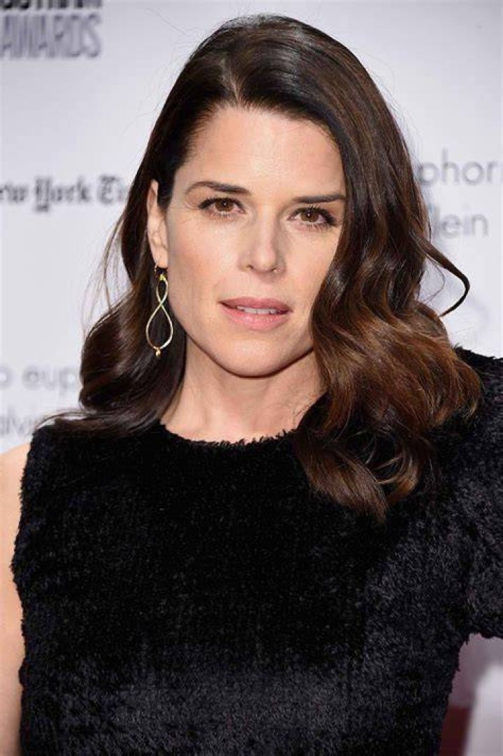 Neve Campbell Recalls Surviving A Bear Attack While On A Movie Set [Watch]